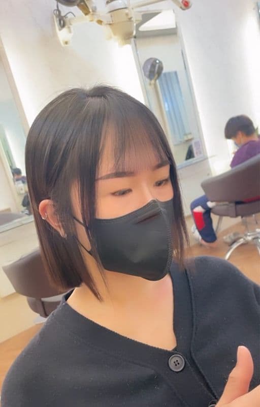 女生短髮、短瀏海、女生染髮