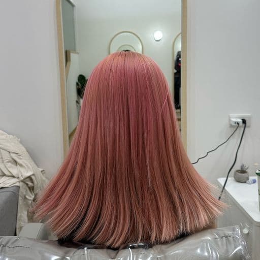 女生長髮、短瀏海、女生染髮