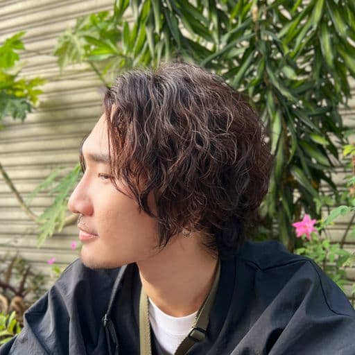 男生短髮、長瀏海、男生燙髮