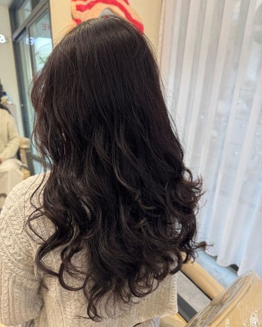 女生長髮、長瀏海、女生染髮