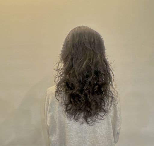 女生長髮、女生燙髮、溫塑燙