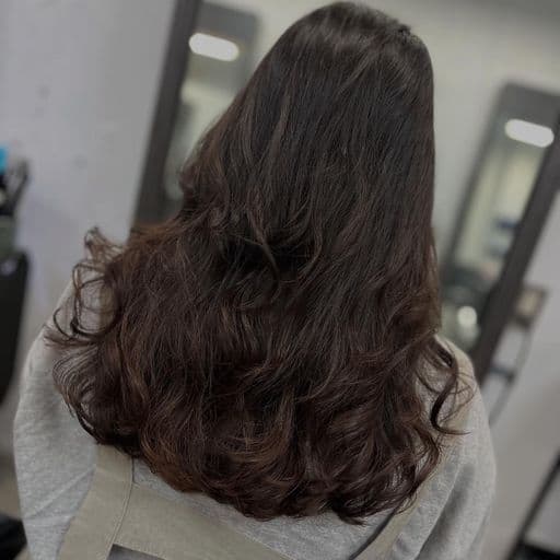 女生長髮、長瀏海、女生燙髮