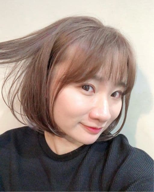 女生短髮、短瀏海、女生染髮