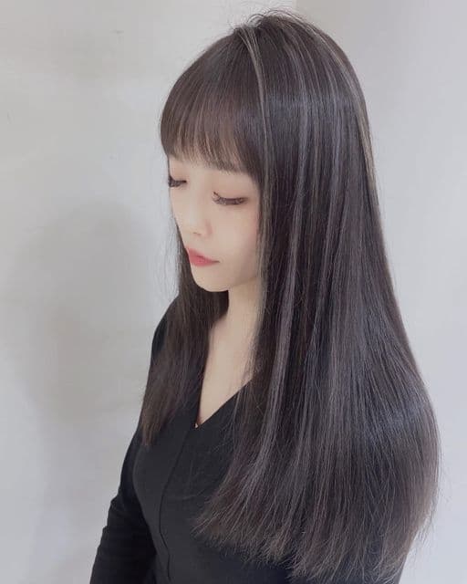 女生長髮、短瀏海、女生染髮