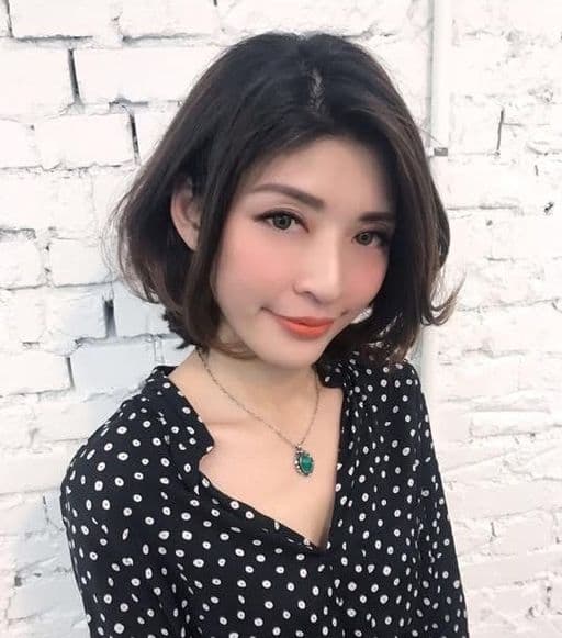 女生中長髮、女生染髮、不用漂髮