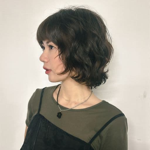 女生短髮、短瀏海、女生染髮