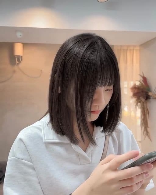 女生短髮、女生燙髮、燙直