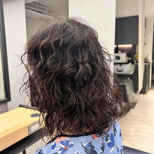女生中長髮、女生燙髮、長臉