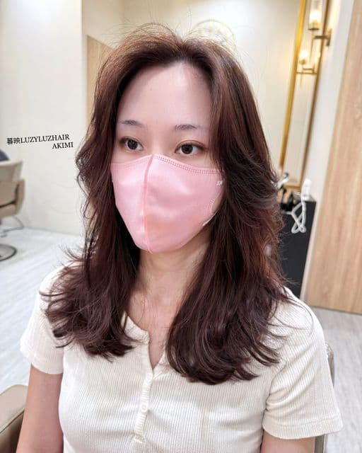 女生長髮、長瀏海、女生染髮