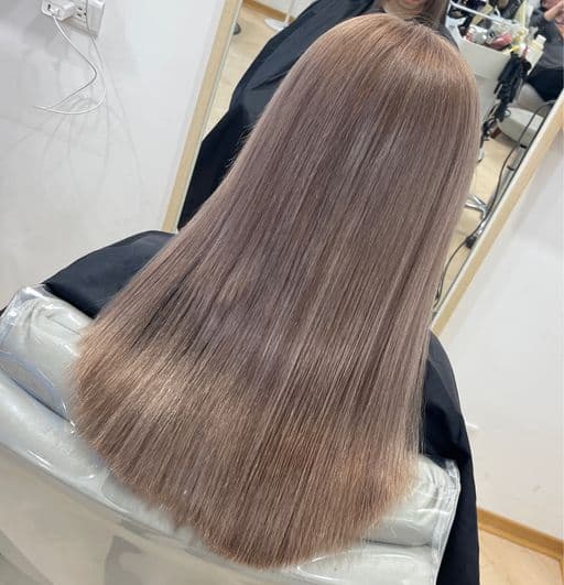 女生長髮、女生染髮、漂色