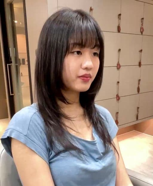女生長髮、受損髮、多層次線條剪