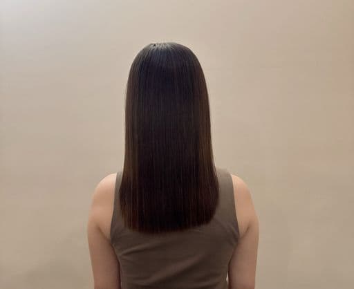 女生長髮、女生燙髮、燙直
