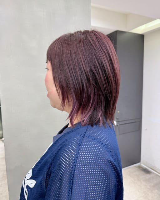 女生中長髮、短瀏海、女生染髮