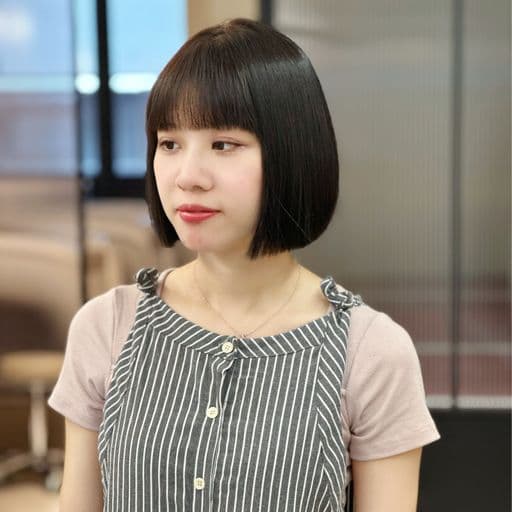 女生短髮、短瀏海、女生染髮