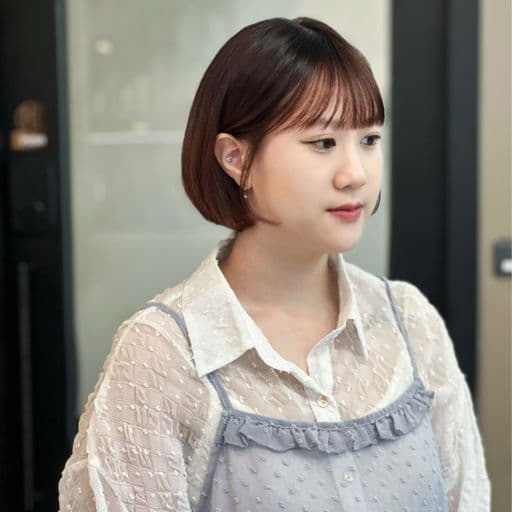 女生短髮、短瀏海、女生染髮