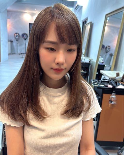 女生長髮、短瀏海、女生染髮