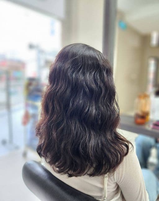 女生長髮、女生燙髮、溫塑燙