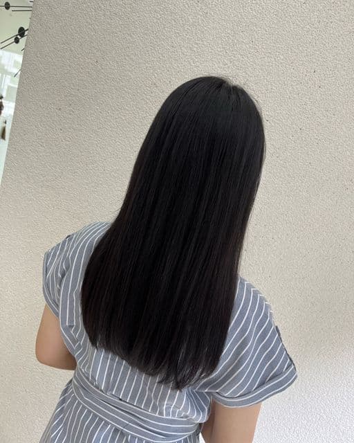 女生長髮、短瀏海、女生燙髮