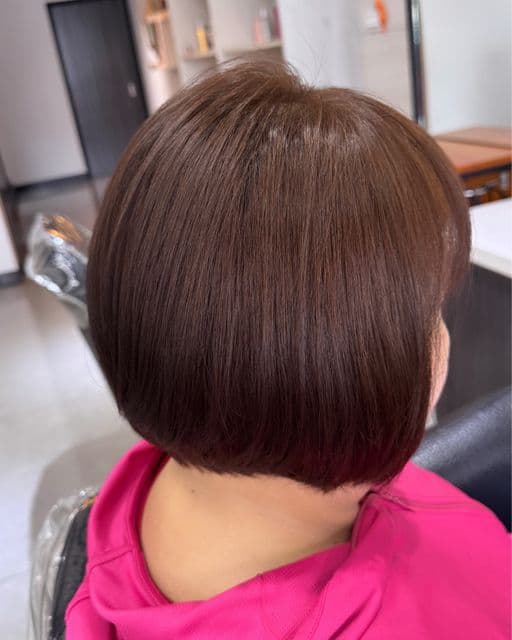 女生短髮、短瀏海、女生染髮