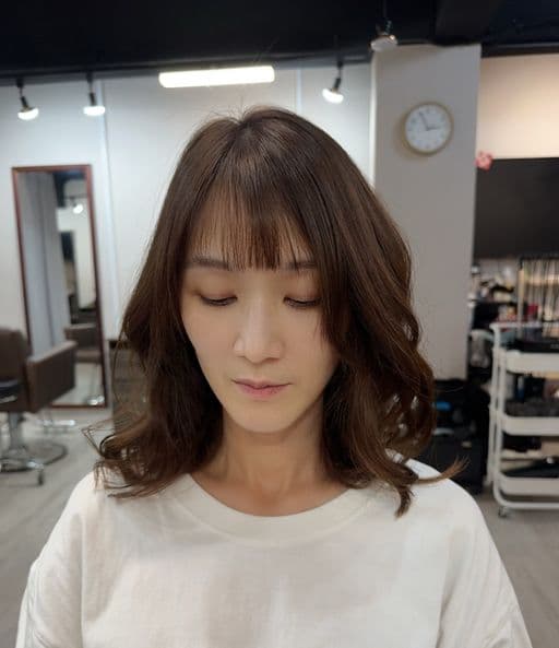 女生長髮、女生染髮、不用漂髮