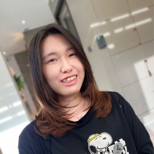 女生長髮、層次燙、高層次燙髮