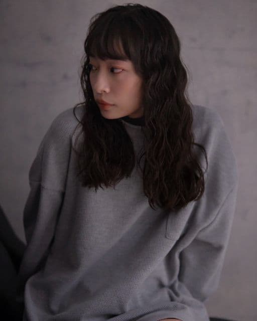 女生長髮、短瀏海、女生燙髮