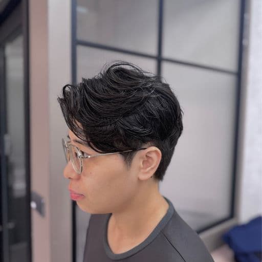 男生短髮、長瀏海、男生燙髮