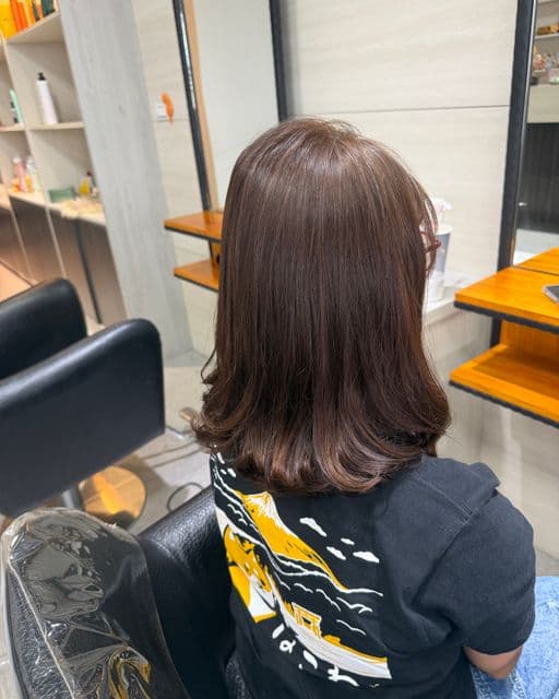 女生長髮、短瀏海、女生染髮