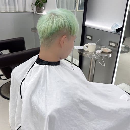 男生短髮、短瀏海、男生染髮