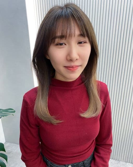 女生長髮、短瀏海、女生染髮