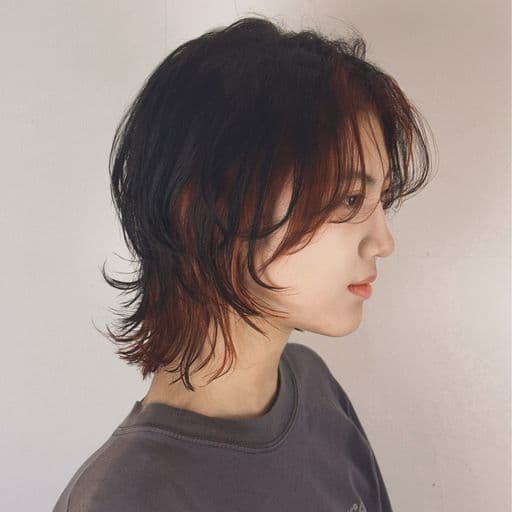 女生中長髮、長瀏海、女生染髮