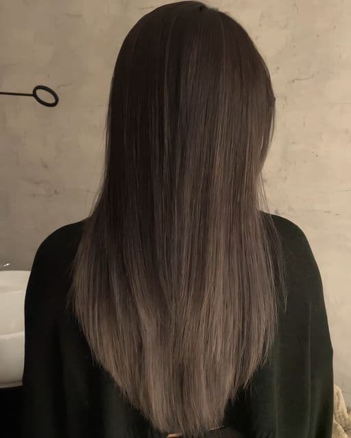 女生長髮、短瀏海、女生染髮