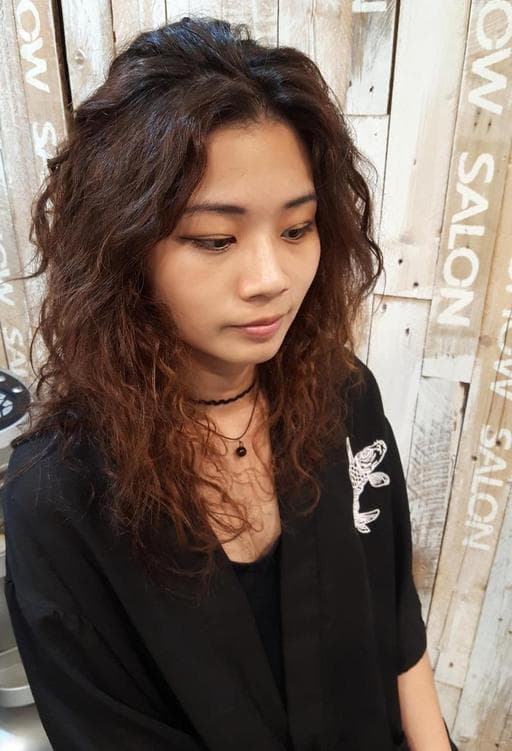 超好整理、女生長髮、線條感