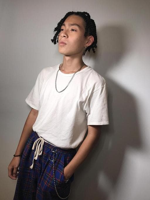 男生長髮