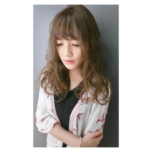 女生長髮、染髮、霧面
