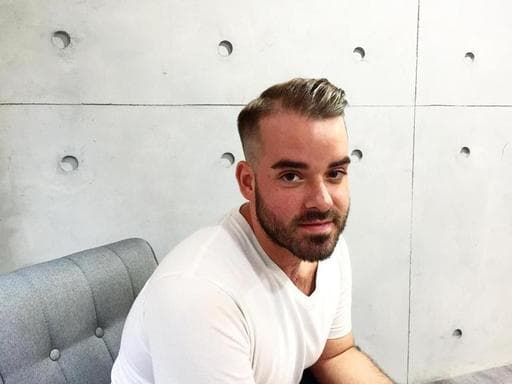 男生Undercut、男生短髮、油頭