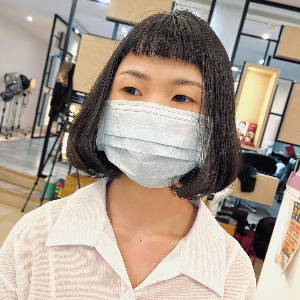 女生剪髮