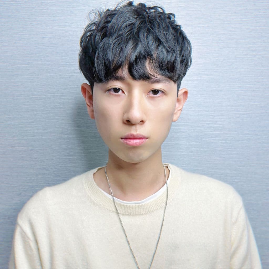 男生中長髮