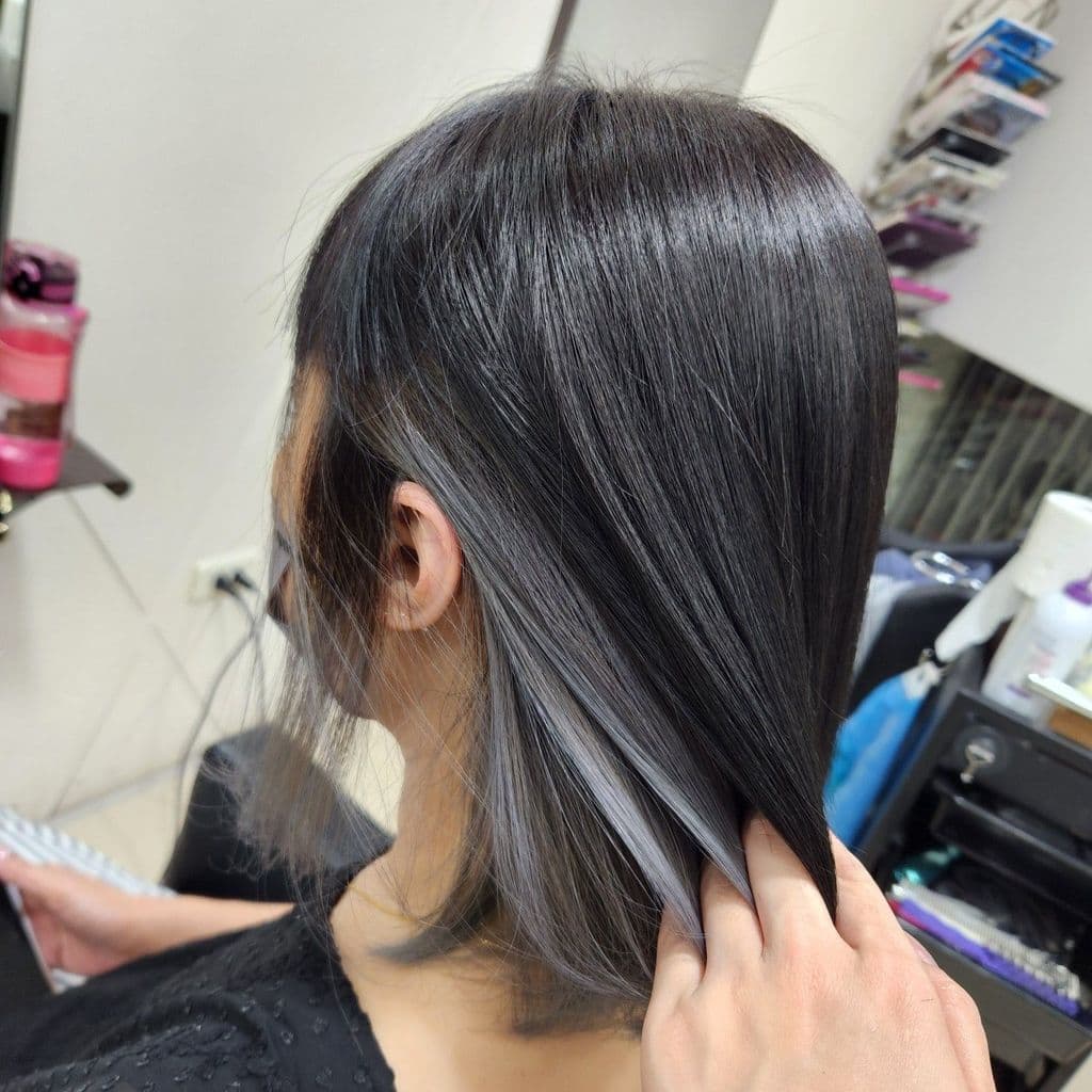 藍黑色