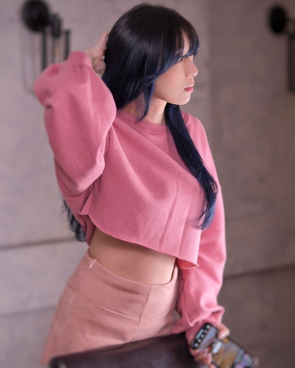 藍黑色
