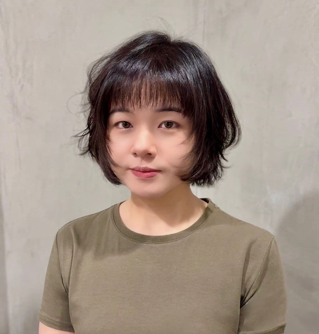 女生短髮