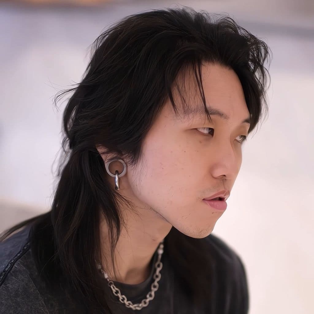 男生長髮