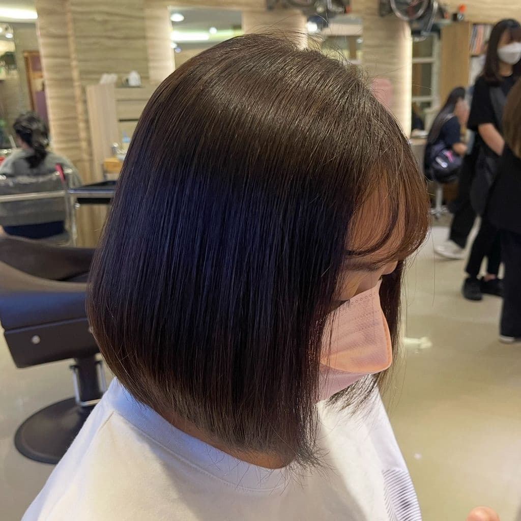 女生燙髮