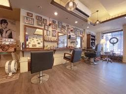 Hi16 Hair Studio