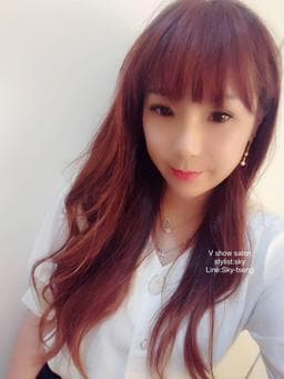 V Show salon 造型髮藝