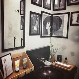 Adacasa hair salon 概念店