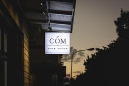 CÓM HAIR SALON
