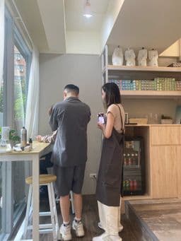 黑盒髮廊