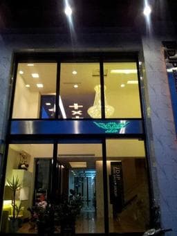 喬登全日式髮型連鎖-旗艦店