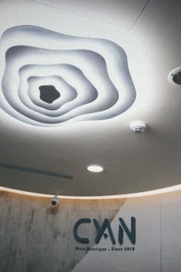 CYAN青色髮廊